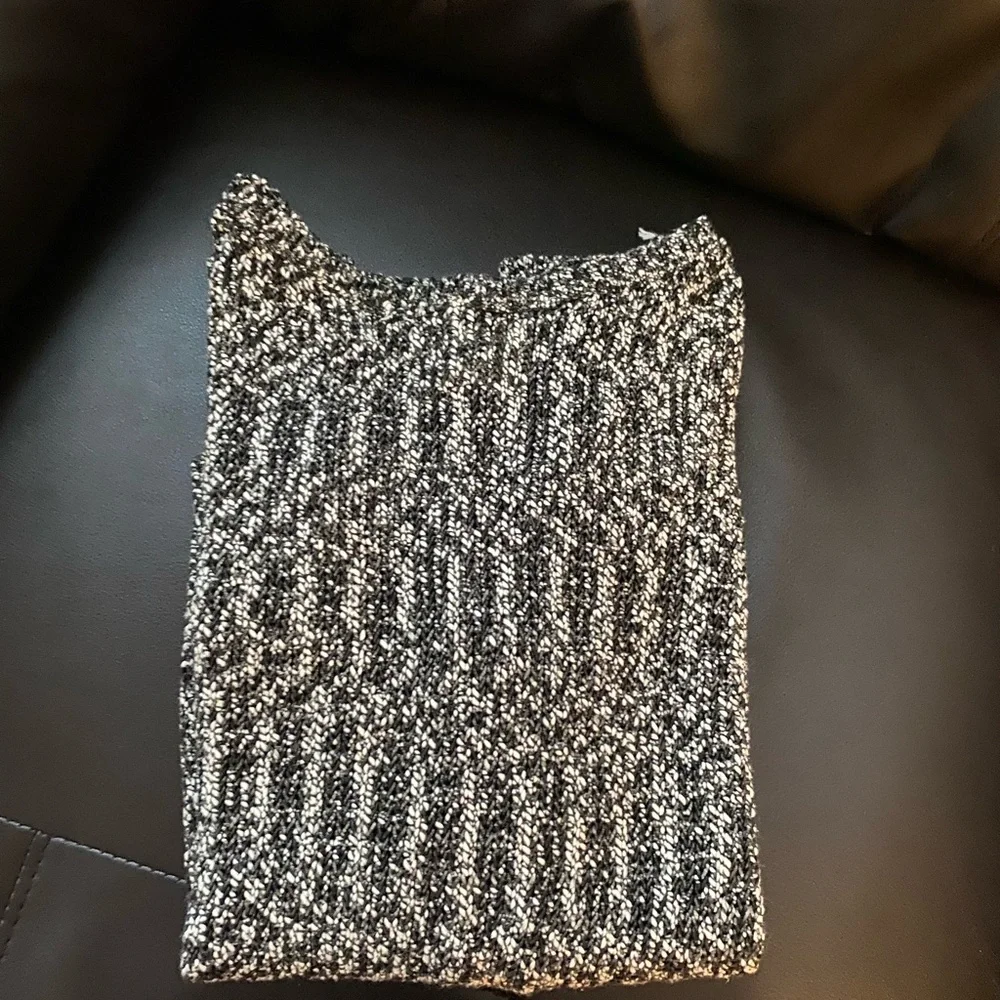 Loft Sweater - Picture 2 of 3